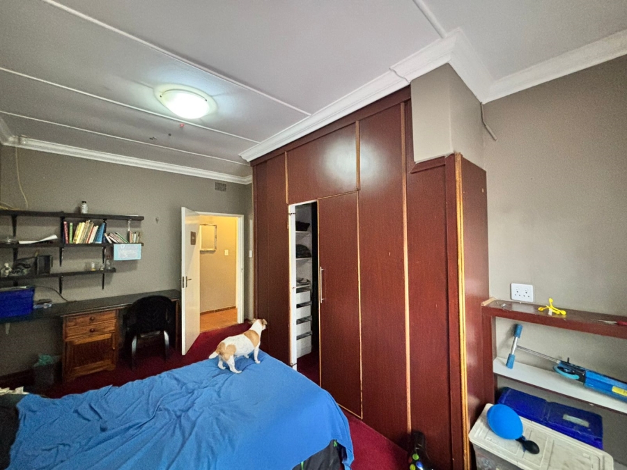 5 Bedroom Property for Sale in Flamwood North West